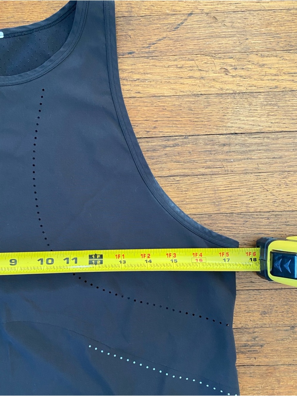 Lululemon Find Your Pace Tank Tops - Bundle of 2 - Picture 5 of 11